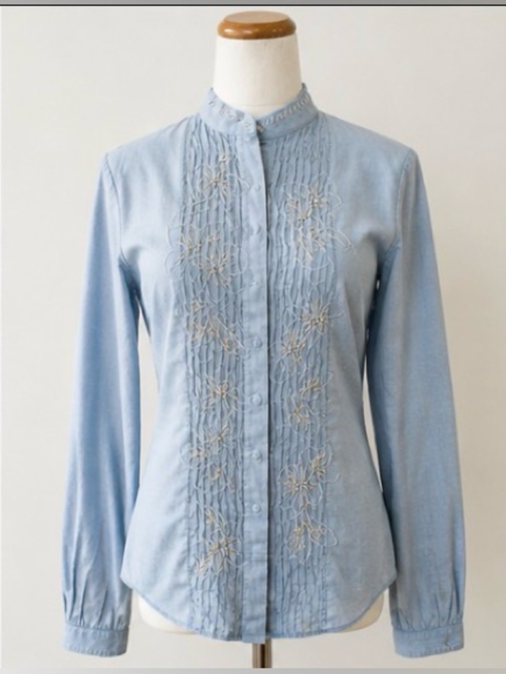🆕 [Elie Tahari] Blue Embroidered Cotton Blouse XS Boho Peasant Top Long Sleeve